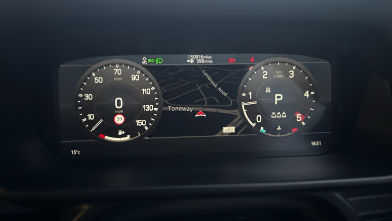 Land Rover Defender 2.0 D240 SE 110 5dr Auto Diesel Estate